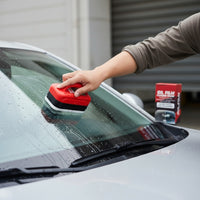 Brosse de nettoyage pour vitres automobiles — Une meilleure visibilité au quotidien